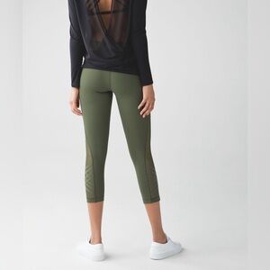 Lululemon Minimalist Crop Legging in Fatigue Green